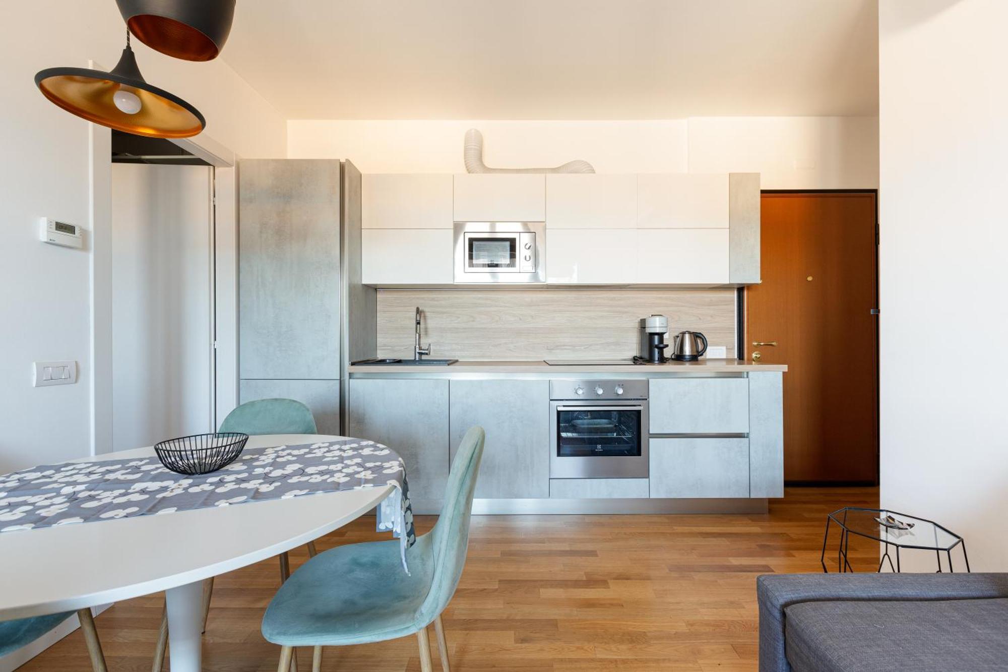 Sweet Milano Apartment - With Balcony Esterno foto