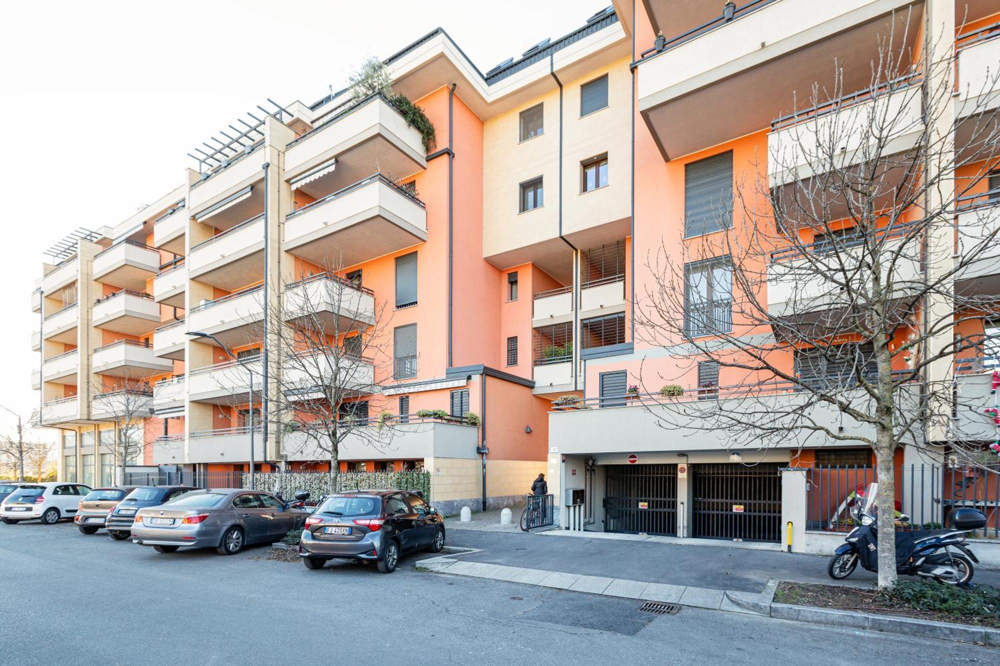 Sweet Milano Apartment - With Balcony Esterno foto